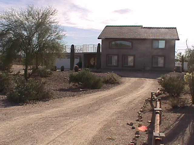 561 E Saddle Butte St., Apache Junction, AZ 85219