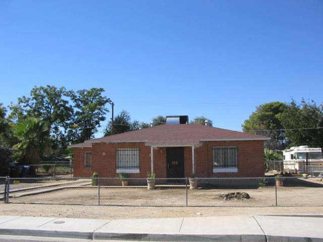 5814 S 10th St., Phoenix, AZ 85040