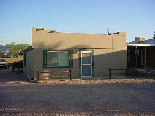 2826 W Manzanita St., Apache Junction, AZ 85220