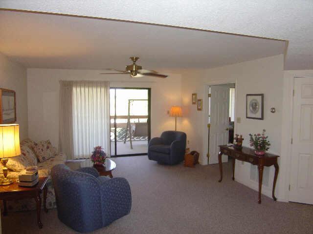 17404 N 99th Ave. #212, Sun City, AZ 85373