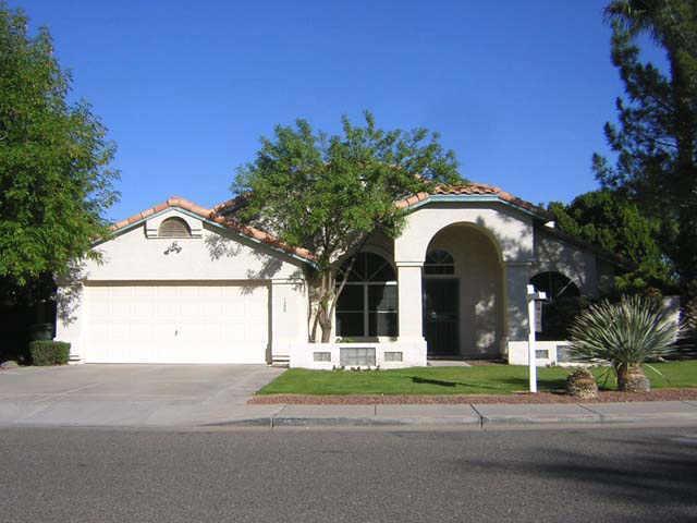 1320 E Paradise Ln., Phoenix, AZ 85022