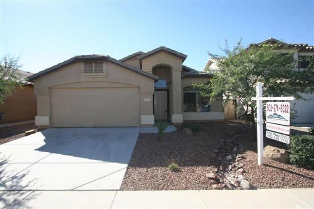 2217 W Madre Del Oro Dr., Phoenix, AZ 85085