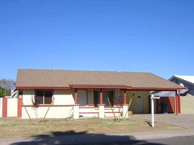 2502 E Manhatton Dr., Tempe, AZ 85282