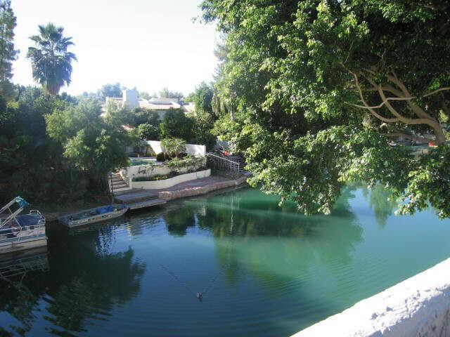 1155 E Sandpiper Dr. #220, Tempe, AZ 85283