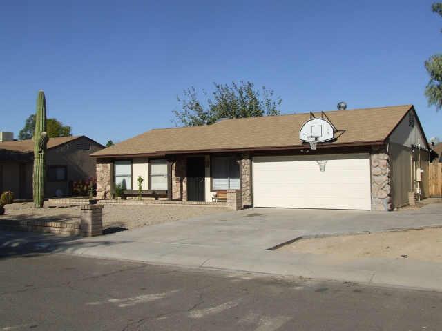 6832 W Canterbury Dr., Peoria, AZ 85345