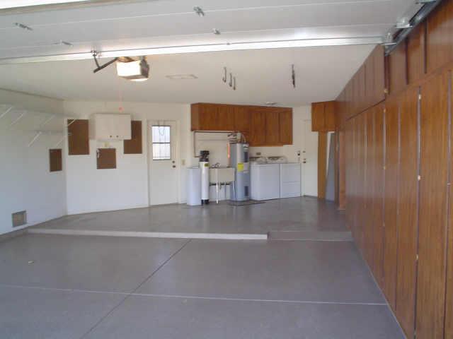 16862 N Meadow Park Dr., Sun City, AZ 85351