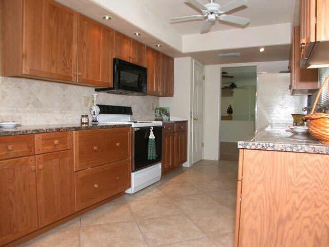 17619 N Lindgren Ave., Sun City, AZ 85373