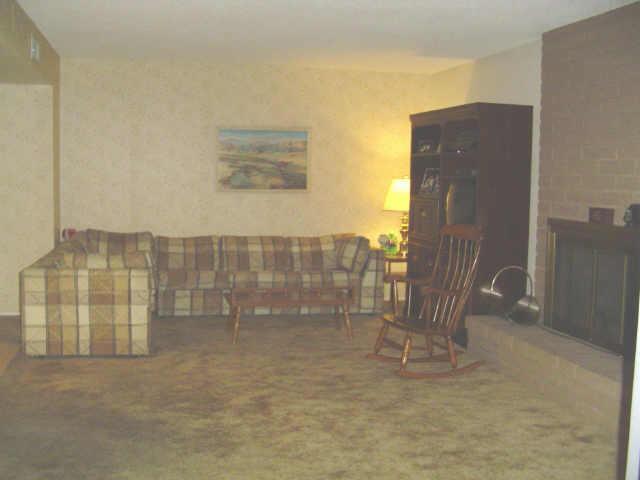 916 W Cheyenne Dr., Chandler, AZ 85225