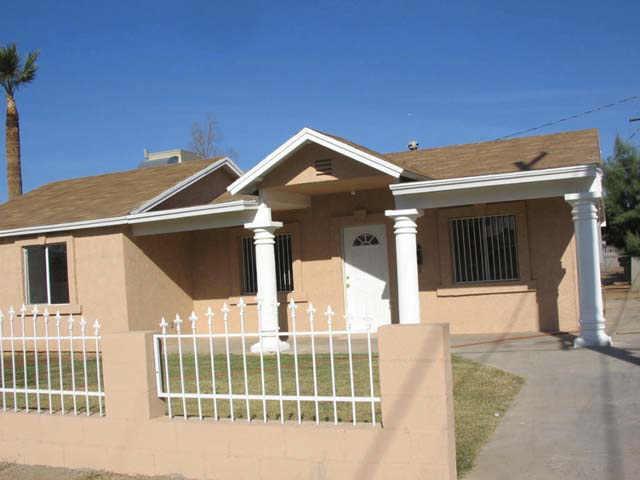 2438 E Monte Vista Rd., Phoenix, AZ 85008