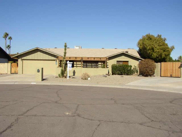 3420 W Calavar Rd., Phoenix, AZ 85053