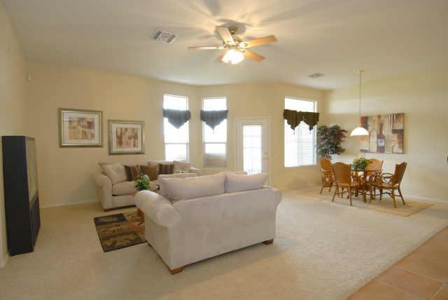 906 E Beautiful Ln., Phoenix, AZ 85042