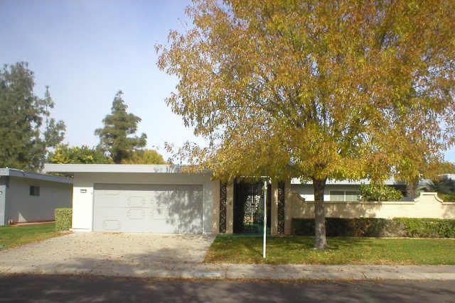 10314 W Spanish Moss Ln., Sun City, AZ 85373
