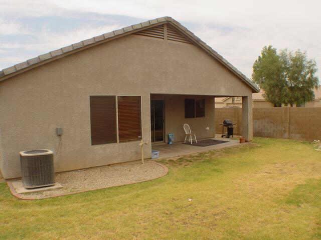 10834 E Dragoon Ave., Mesa, AZ 85208