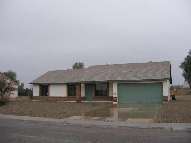 9521 W Wenden Dr., Arizona City, AZ 85223