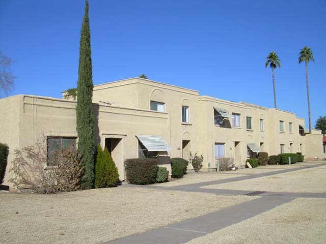 5703 N 43 Ln., Glendale, AZ 85301