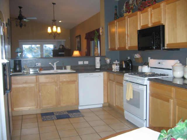 1403 E Charleston Ave., Phoenix, AZ 85022