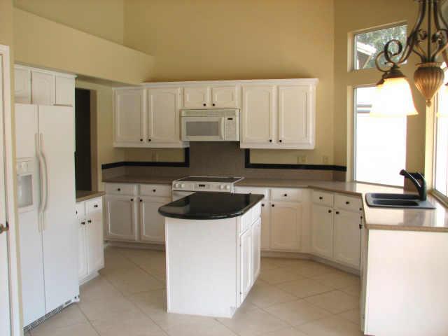 321 E Mountain Sky Ave., Phoenix, AZ 85048