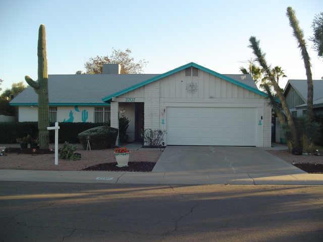 2707 E Aldine St., Phoenix, AZ 85032