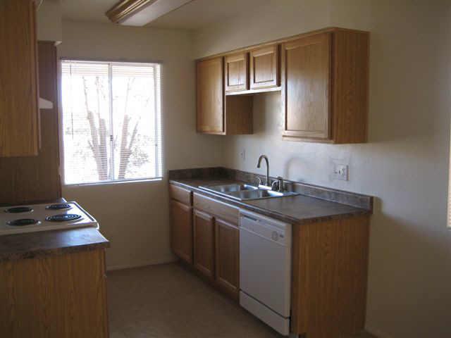 4636 S 20th St., Phoenix, AZ 85040