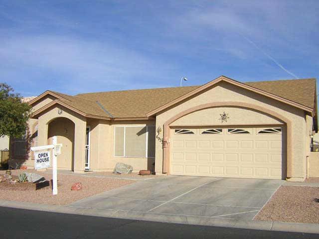 6933 S Oakmont Dr., Chandler, AZ 85249