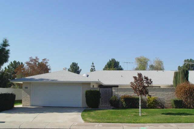 18802 N Lakeforest Dr., Sun City, AZ 85373