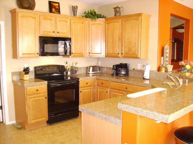 13827 W Junipero Dr., Sun City West, AZ 85375