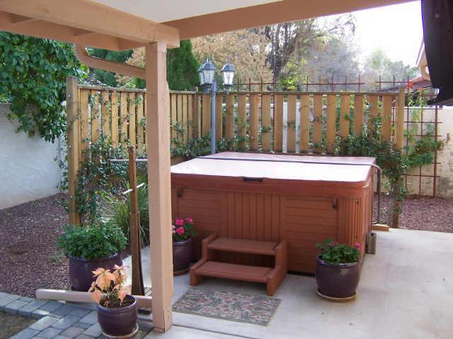 957 E Leeward Ln., Tempe, AZ 85283