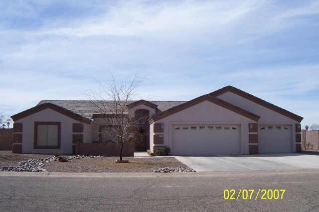 14884 S Rory Calhoun Dr., Arizona City, AZ 85223