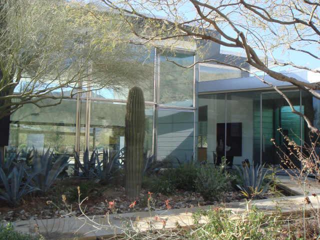 5901 E Joshua Tree Ln., Paradise Valley, AZ 85253