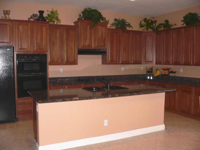 2708 W Languid Ln., Phoenix, AZ 85086