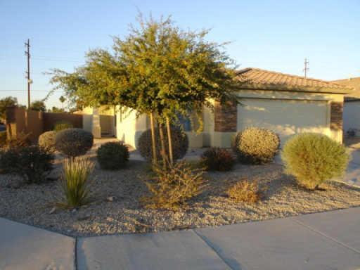 2142 W Pleasant Ln., Phoenix, AZ 85041