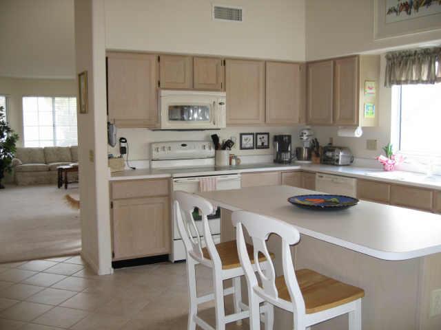 15006 S 9th St., Phoenix, AZ 85048