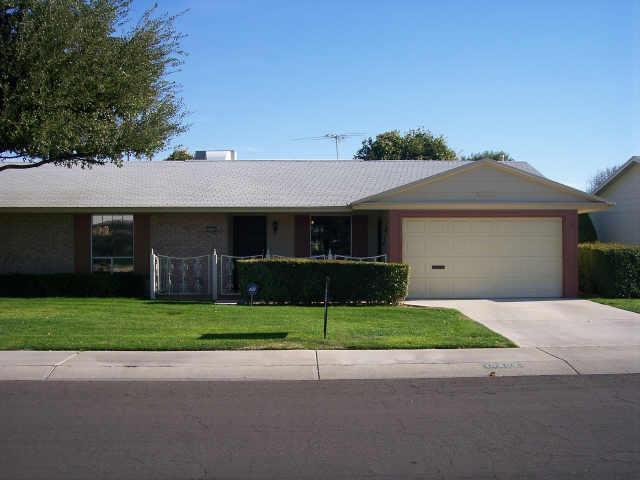 10403 W Prairie Hills Cir., Sun City, AZ 85351