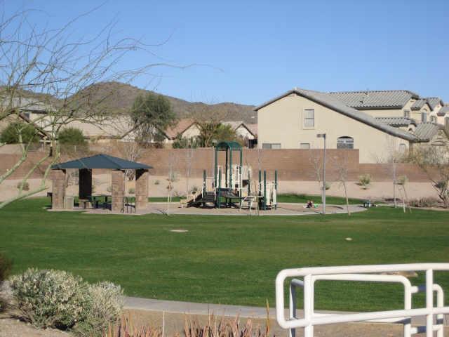 2432 W Oberlin Way, Phoenix, AZ 85085