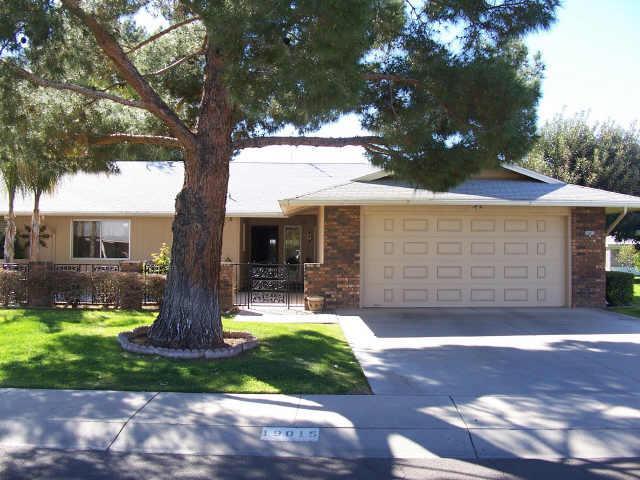 19015 N Signal Butte Cir., Sun City, AZ 85373
