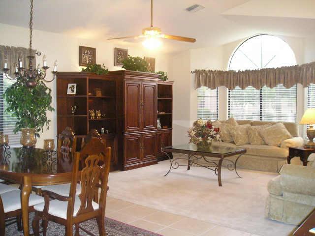 318 E Stonebridge Dr., Gilbert, AZ 85234