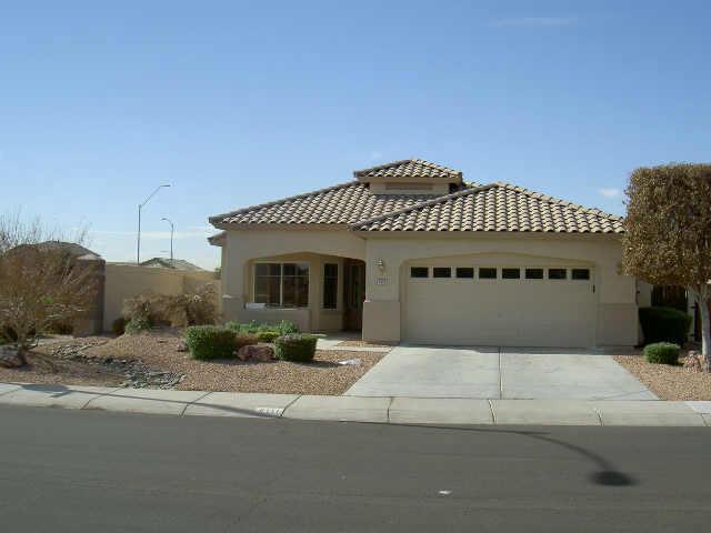 8111 W Deanna Dr., Peoria, AZ 85382