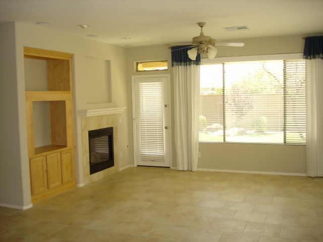 3116 S Lois Ln., Gilbert, AZ 85296