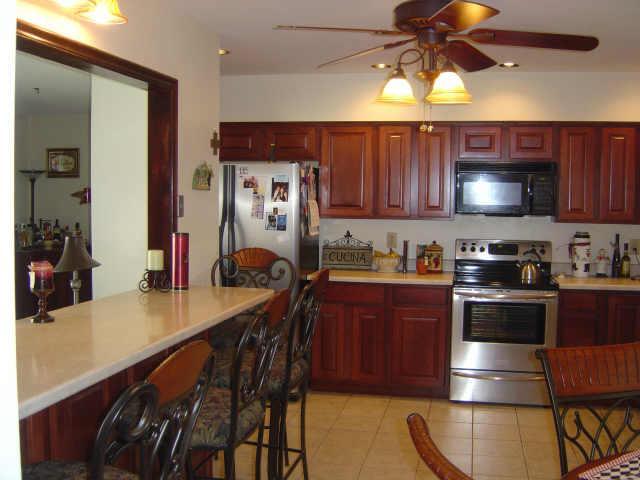 802 W Bluefield Ave., Phoenix, AZ 85023