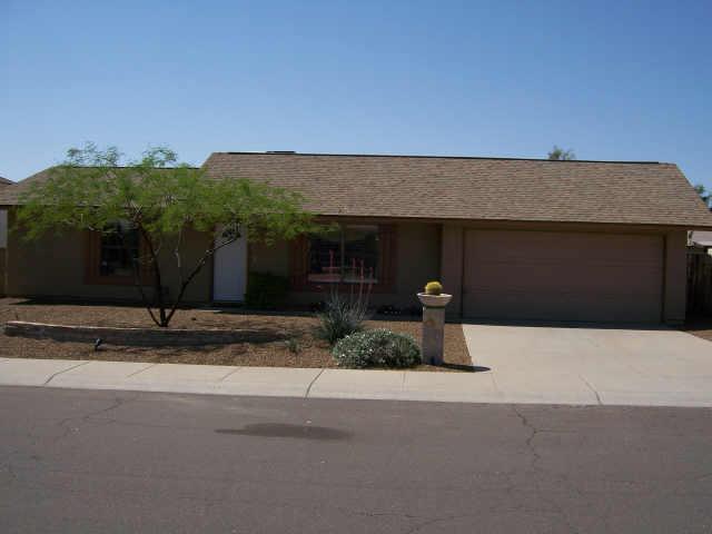 5027 E Salinas St., Ahwatukee, AZ 85044