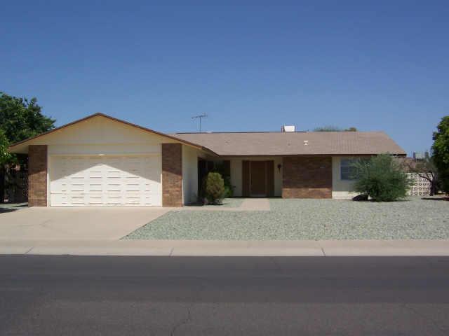 10902 W Willowbrook Dr., Sun City, AZ 85373