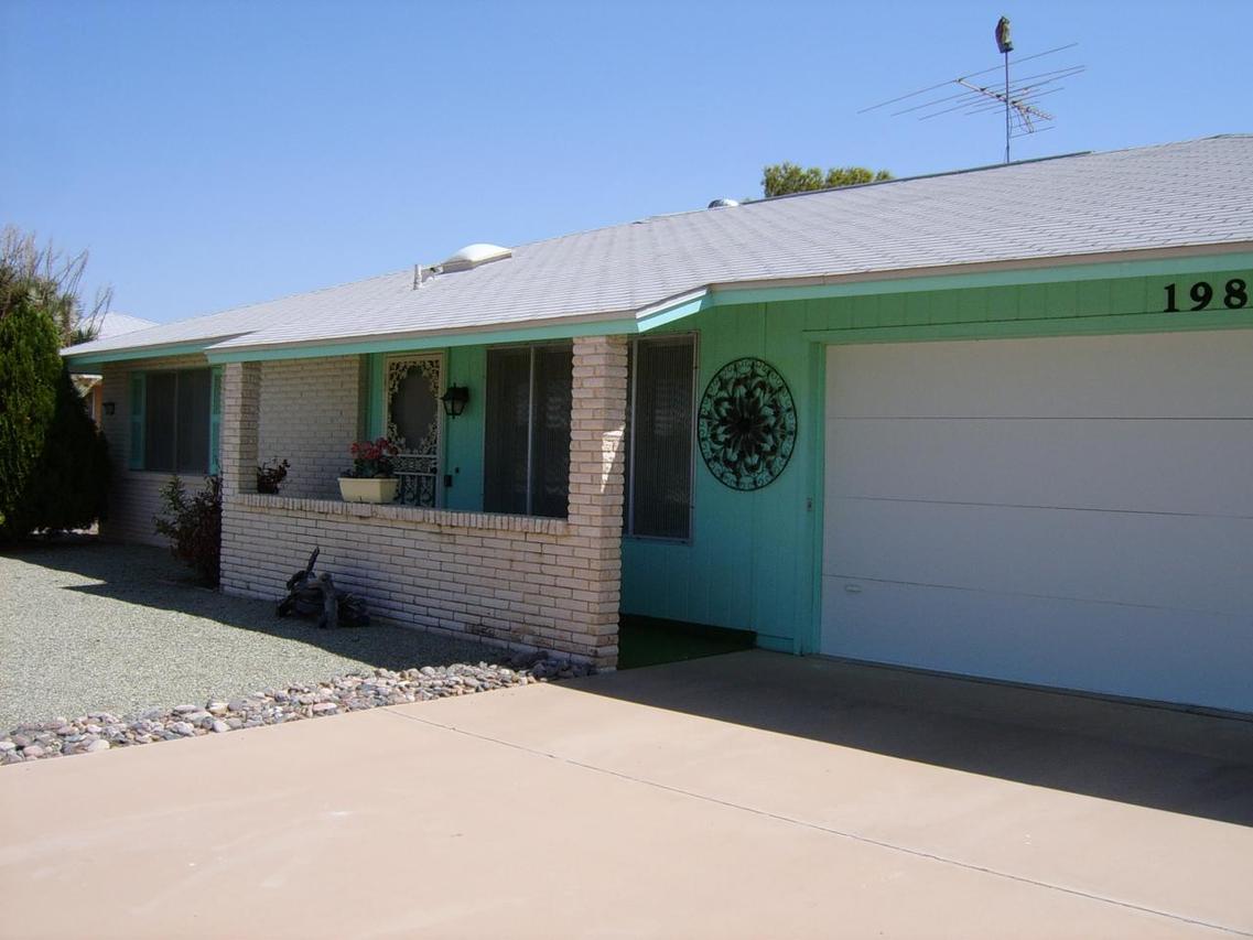 19845 N Welk Dr., Sun City, AZ 85373