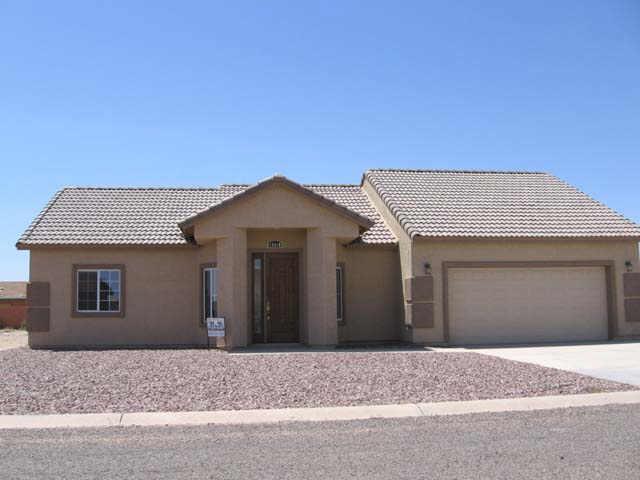 14310 S Veracruz Rd., Arizona City, AZ 85223