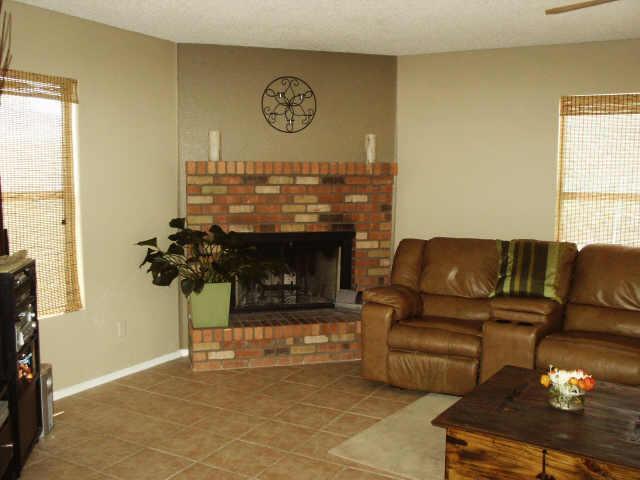 701 E Piute Ave., Phoenix, AZ 85024