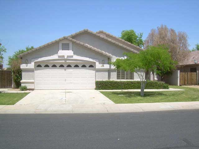7450 W Aurora Dr., Glendale, AZ 85308