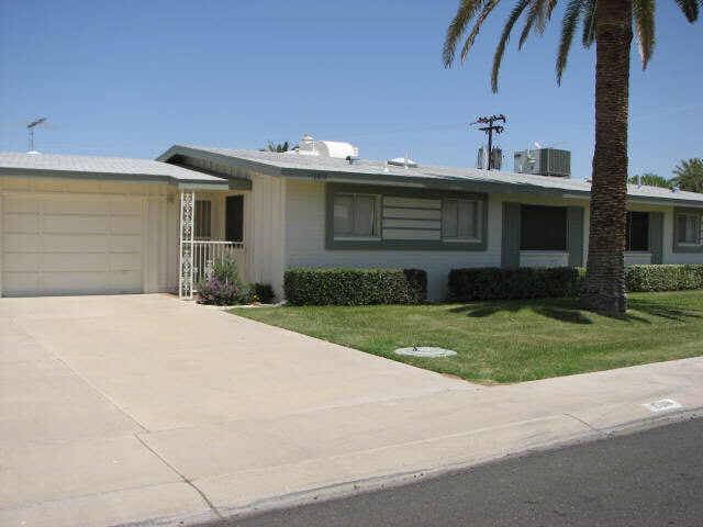 10018 W Lakeview Cir., Sun City, AZ 85351