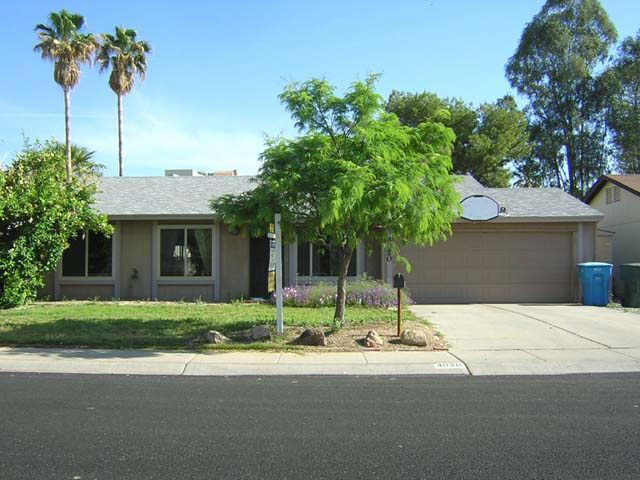 4020 E Windrose Dr., Phoenix, AZ 85032