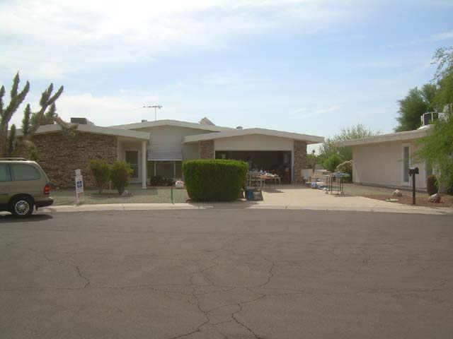 17033 N Joshua Tree Ct., Sun City, AZ 85373