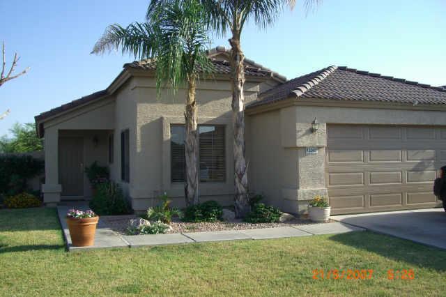 2047 E Danbury Rd., Phoenix, AZ 85022