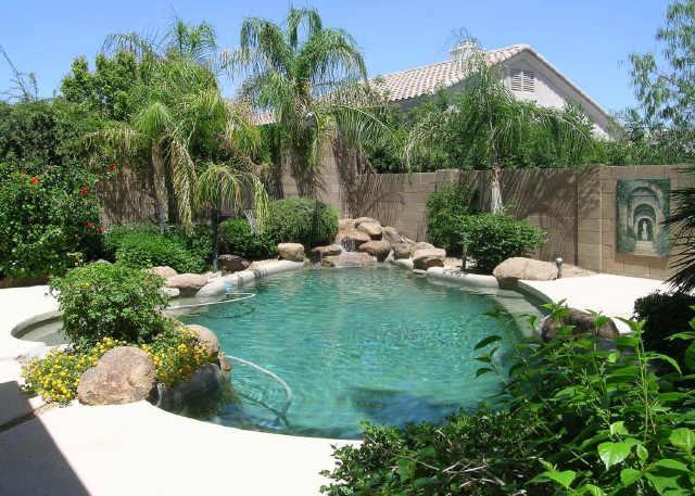 16007 S 7th St., Phoenix, AZ 85048